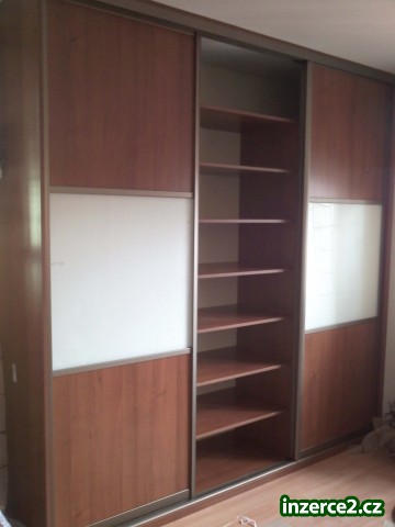 věstavěné skříně. kuchyně a nábytek na míru_1 272626_1.jpg