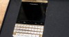 Na prodej: - Blackberry Porsche design, ostružiny tk vítězství s OS 10, Blackberry z10 a Blackberry Q10 Unlocked ... 366232_t.jpg