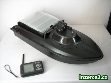 Zavážecí loďka pro rybáře 2015 - 2,4Ghz, + sonar_1 457906_1.jpg