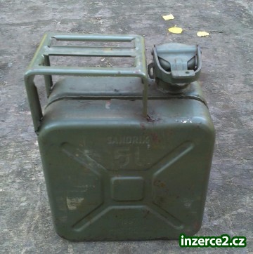 5Litrový kanystr_1 506979_1.jpg