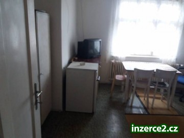 Pronájem zař. místn. v klidné plzeňské lokalitě_1 510297_1.jpg
