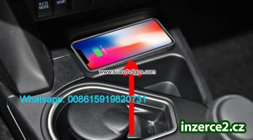 Toyota RAV4 Car QI wireless charger quick charge fast wireless charging_1 521525_1.jpg