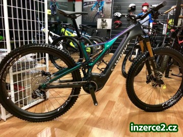 2019 Specialized Men's Turbo Levo FSR Expert Carbon 6Fattie/29_1 524039_1.jpg