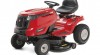 Zahradní traktor na sekání trávy 526910_t.jpg