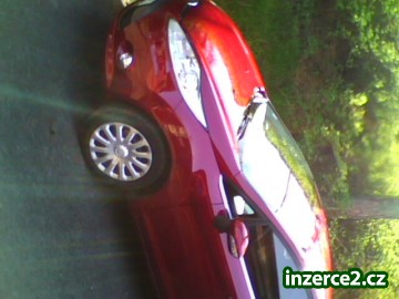 Reklama na voze FORD FIESTA NEW 2008_2 100759_2.jpg