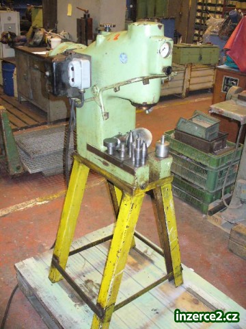prodám lis cdc 2_1 101578_1.jpg