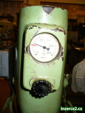 prodám lis cdc 2_2 101578_2.jpg