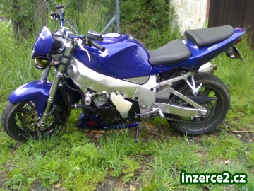 Suzuki GSX-R750r.v.1998_2 1018_2.jpg