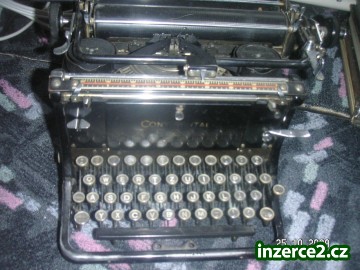 Prodám starý psaci stroj Mercedes._1 104676_1.jpg