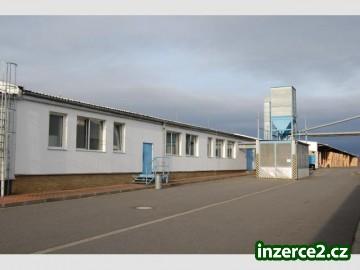 Výrobní a skladové prostory po rekonstrukci, Loštice, na R35, 4km od Mohelnice, 30km od Olomouce_1 105219_1.jpg