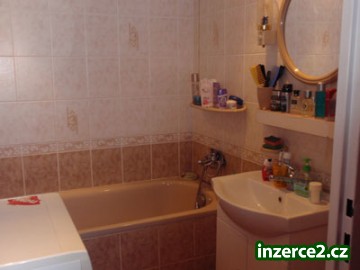 Prodám pěkně zrekonstruovaný 2+1 v Myslbekově ulici!_1 105486_1.jpg