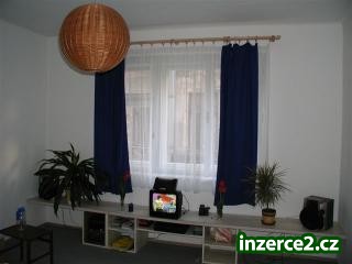 Pronájem bytu 2+1 v historickém centru Hradce Králové_2 106801_2.jpg