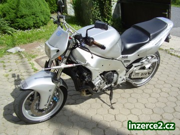 Yamaha YZF 1000_1 1080_1.jpg