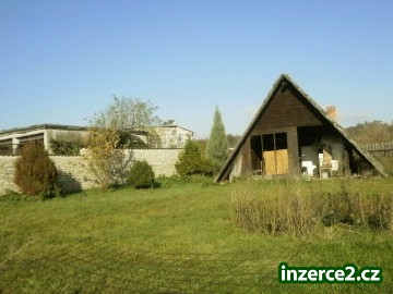 Prodej stavebního pozemku 1041 m2, Úvaly, Praha - východ_1 109046_1.jpg