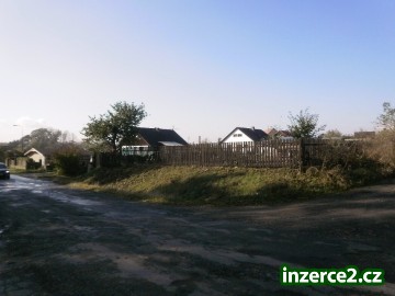 Prodej stavebního pozemku 1041 m2, Úvaly, Praha - východ_2 109046_2.jpg