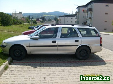 Opel Vectra B 2.0 DTI Kombi R.V.99_1 109915_1.jpg
