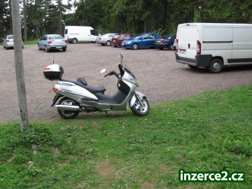 Suzuki AN400 Burgman_2 110705_2.jpg