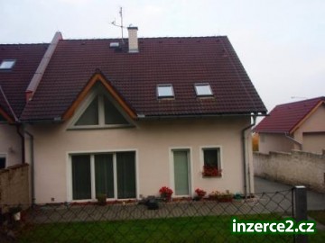 Rodinný dům 5+kk se zahradou_2 112277_2.jpg