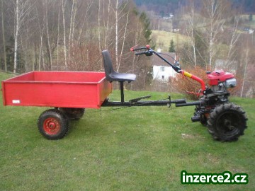 zahradní traktůrek_1 11392_1.jpg