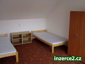 Pronájem bytu 5+kk v RD v Roztokách_2 114530_2.jpg
