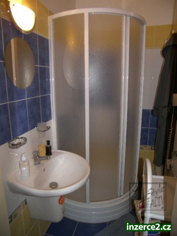 1+1 40m2 P2 Vinohrady po Rekonstr. Zařízen_1 11498_1.jpg