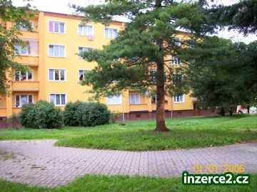 Prodej bytu 2+1 s lodžií v Nové Roli_2 120877_2.jpg
