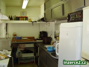 Prodám pojízdnou kuchyň, (prodejní stánek)_1 121526_1.jpg