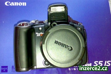Canon S5 IS_2 12357_2.jpg