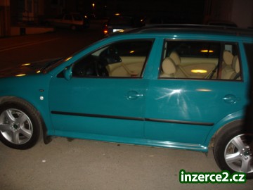 Skoda Octavie 1.8T 20V Kombi_2 124_2.jpg