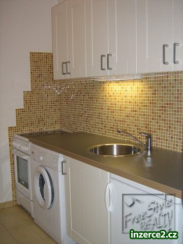 1+kk 31m2 P7 Holešovice, po Rekonstrukci, Zařízen_1 12681_1.jpg