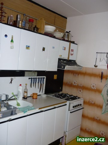 Pronájem bytu 3+1, Manětínská ul., Lochotín_1 127001_1.jpg