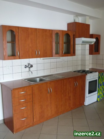Pronájem prostorného bytu 1+1 v Barrandově ul., Slovany_2 127280_2.jpg