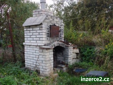 Prodám rodinnou vilu v Dubé k rekonstrukci! Materiál v ceně!_2 128518_2.jpg