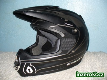 Prodám helmu na Motocross_2 128739_2.jpg