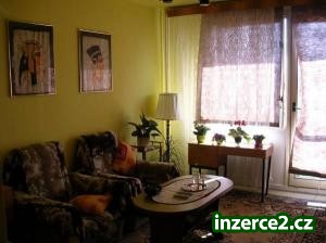 Pronájem částečně zařízeného bytu 3+kk v Hradci Králové_2 130122_2.jpg