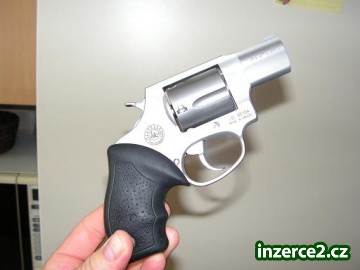Revolver TAURUS Ultra Lite .38Special_1 13080_1.jpg