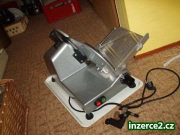 Prodám vybavení kantýny_2 130934_2.jpg
