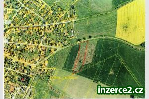 Prodej krásného stavebního pozemku v obci Město Touškov_1 136052_1.jpg