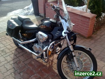 Honda Shadow VT600_1 138631_1.jpg