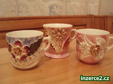 STARÉ PORCELÁNOVÉ HRNÍČKY_1 14047_1.jpg