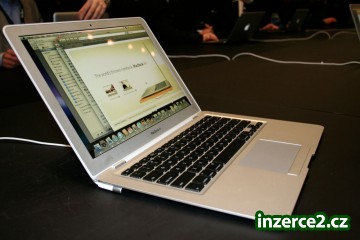 Apple MacBook Air - Core 2 Duo 1.6 GHz - 13.3 140487_1.jpg