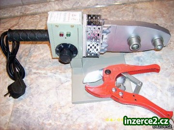 Svářečka plast. trubek na vodu 20-63mm sada v kufru+ nůžky_1 141799_1.jpg