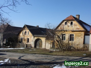 Dvě hospodářská stavení s velikým pěkným pozemkem – CHKO Kokořínsko!_1 142375_1.jpg