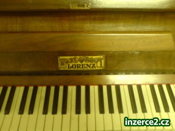 Prodám piano zn. Lorenz_2 142816_2.jpg