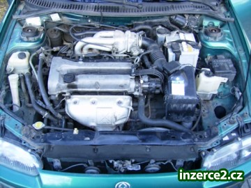 Mazda 323F_2 143077_2.jpg