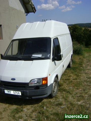 Ford Transit_2 143082_2.jpg