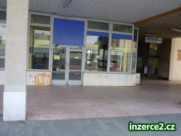 Pronájem nebytových prostor v obchodním centru Plzeňka, Plzeň- Košutka_2 143765_2.jpg