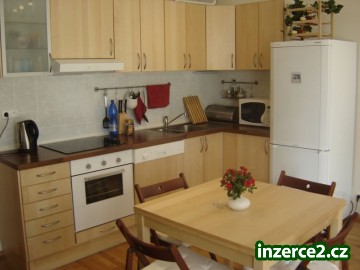 Luxusní byt 2+kk-58,4 m2/terasa+předzahrádka-56,6 m2/gar. stání, v novostavbě z roku 2008, OV, ihned_2 143936_2.jpg