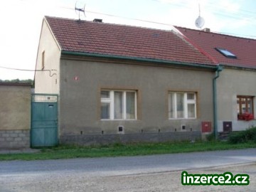 Svinařov - centrum obce, RD 2+1, garáž, dílna, sklad, zahrada, Praha 30 km, Kladno 7 km_1 144898_1.jpg