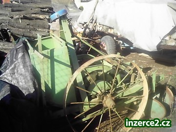 prodám sazeč a vyorávač brambor_2 146822_2.jpg